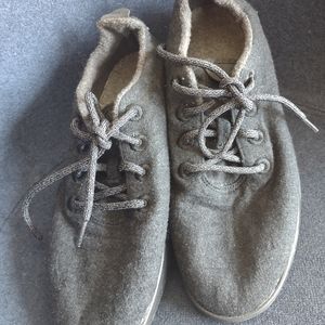 Allbirds shoes sizeM11